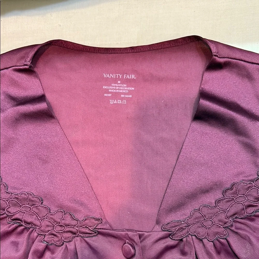 Vintage 90s Vanity Fair Purple Nylon Loungewear Set - V-Neck Top & Pants -‎ M